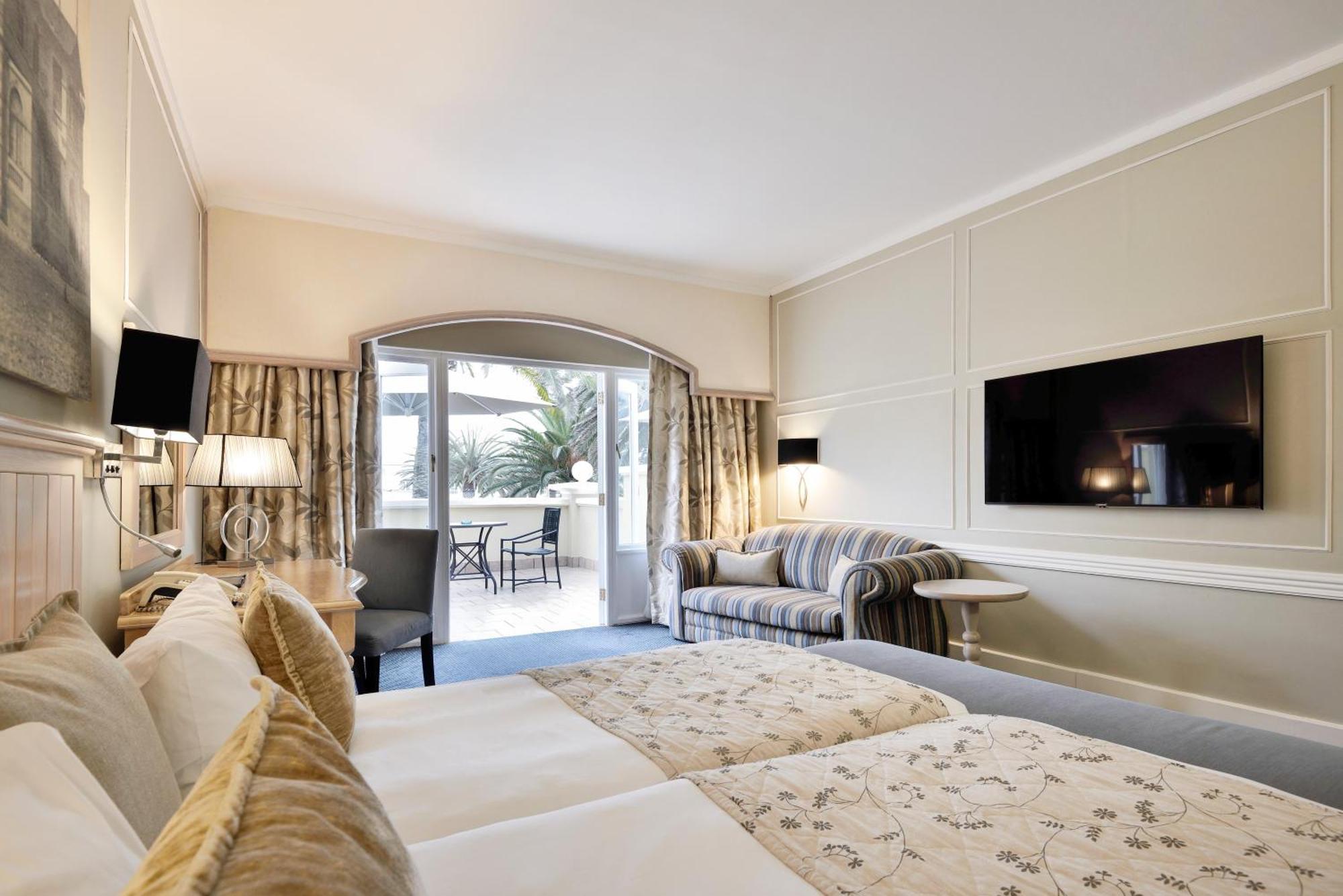 Swakopmund Hotel & Entertainment Centre Екстериор снимка