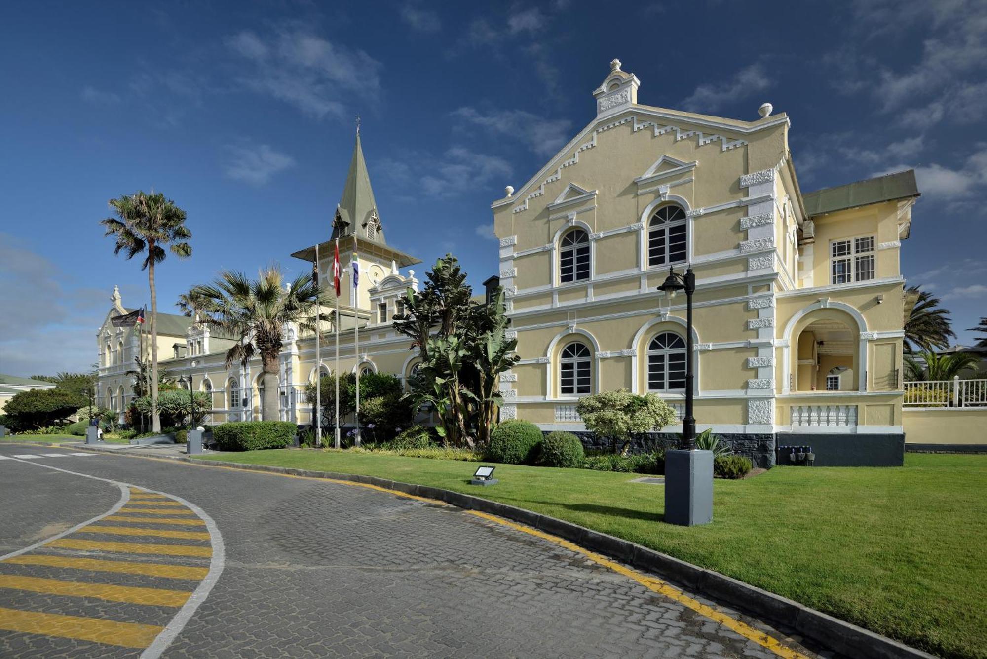 Swakopmund Hotel & Entertainment Centre Екстериор снимка