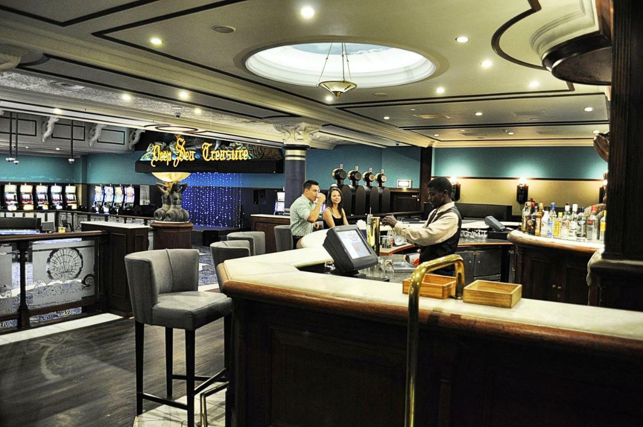 Swakopmund Hotel & Entertainment Centre Екстериор снимка