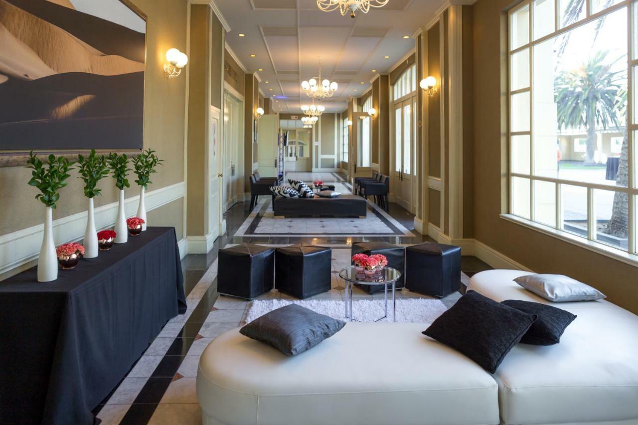 Swakopmund Hotel & Entertainment Centre Екстериор снимка